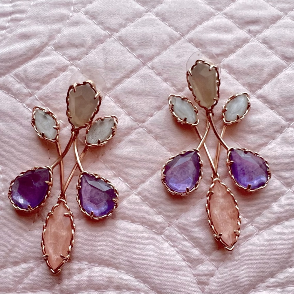 Kendra scott earrings
